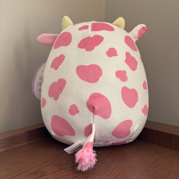 NWT Squishmallows 8" + Clip Evangelica the Cow (Fuzzy Belly) US Exclusive LOT - Picture 3 of 15